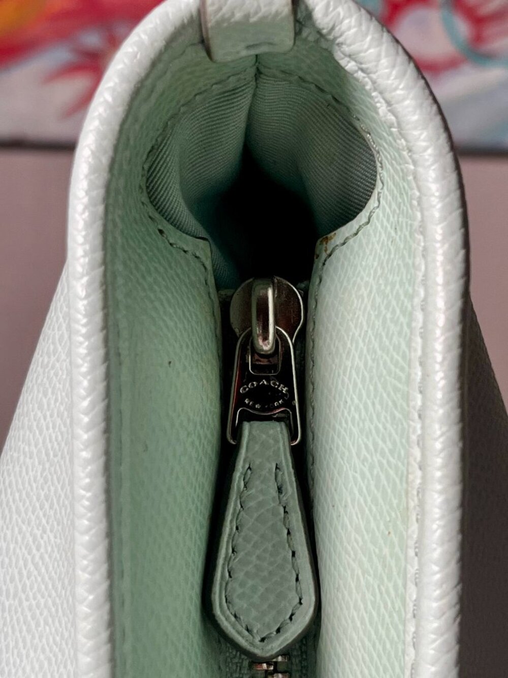 Coach City Zip Tote Seafoam Green Pebbled Leather Tote Shoulder Bag + COA - Picture 7 of 16
